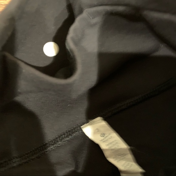 black lululemon leggings - Picture 4 of 6